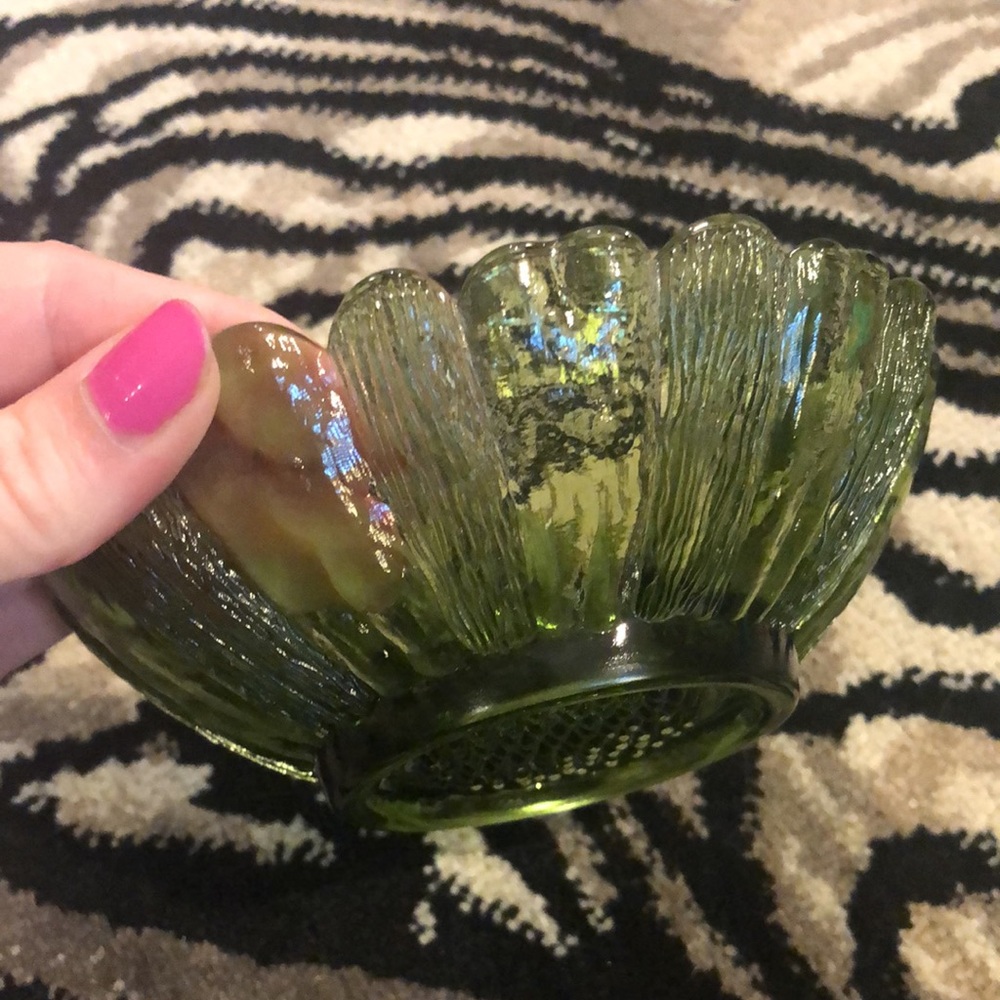 Textured Green Flower Dish